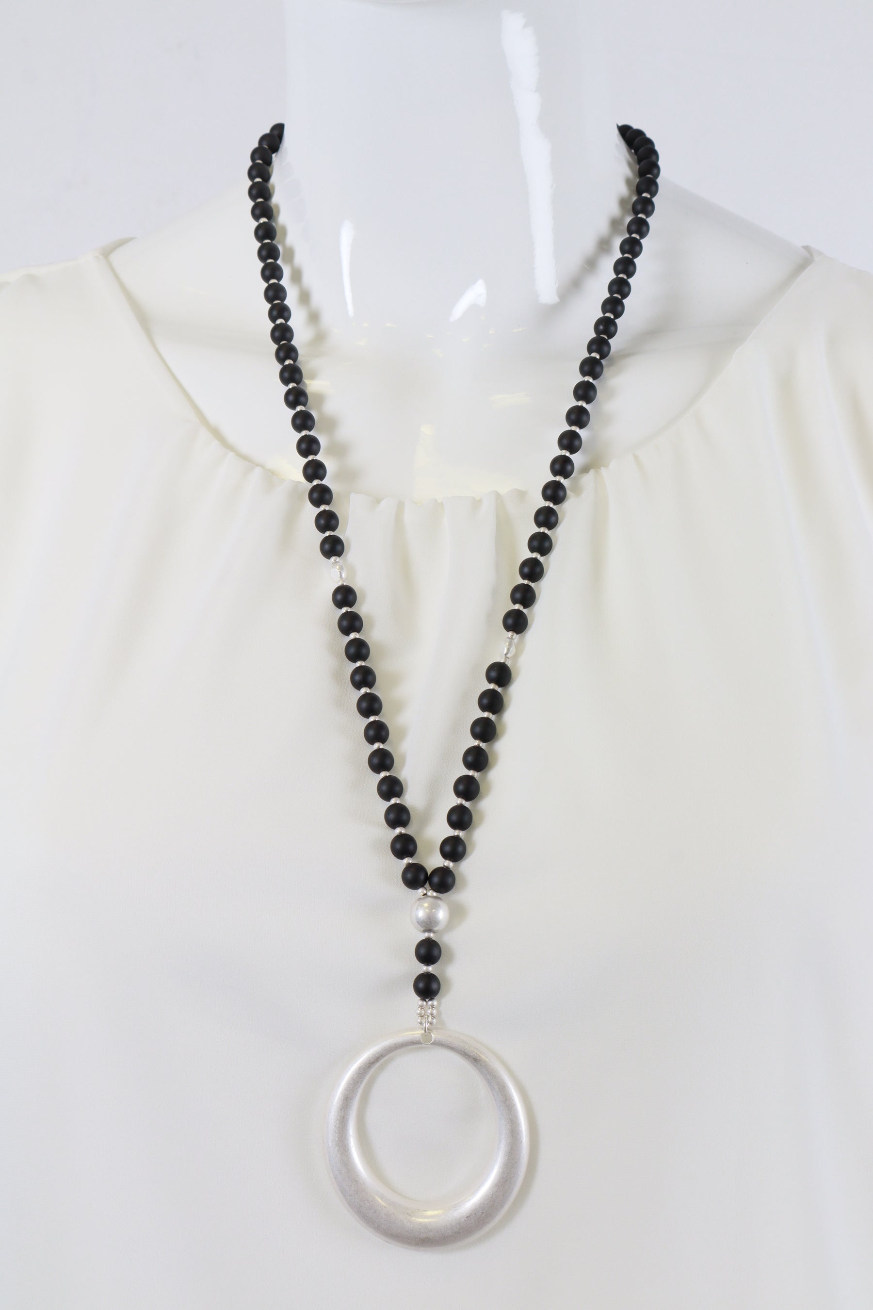 Hanora Necklace in Silver