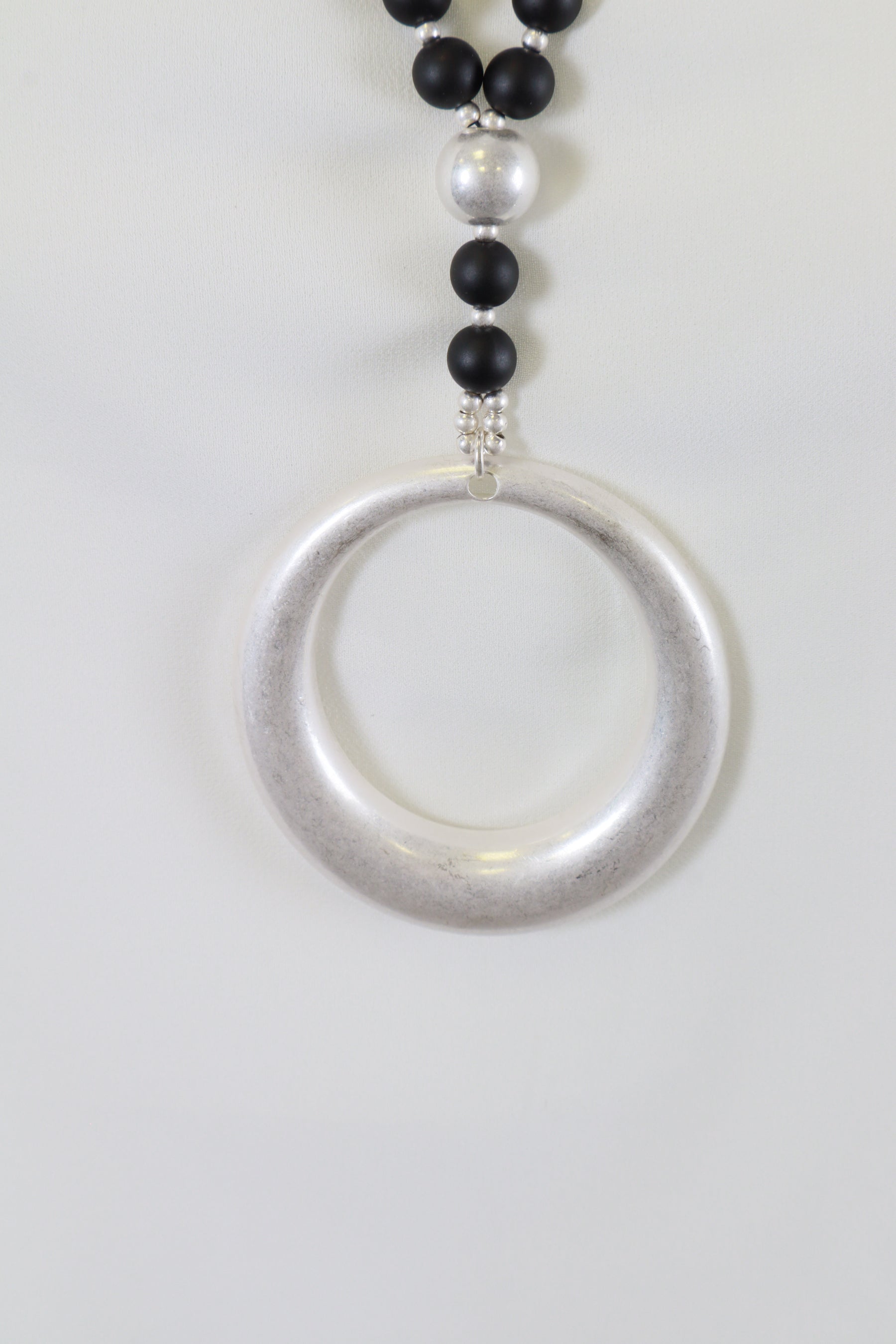 Hanora Necklace in Silver