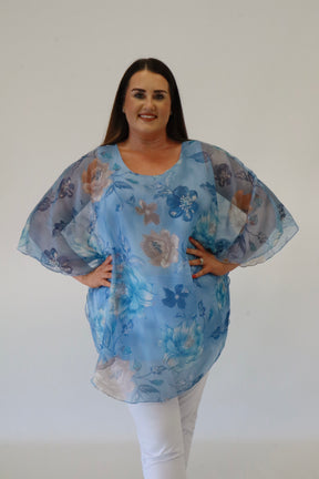 Layla Blouse in Blue