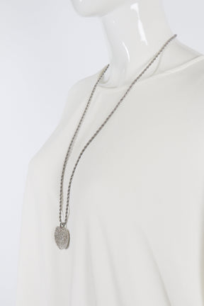 Lara heart necklace in Silver