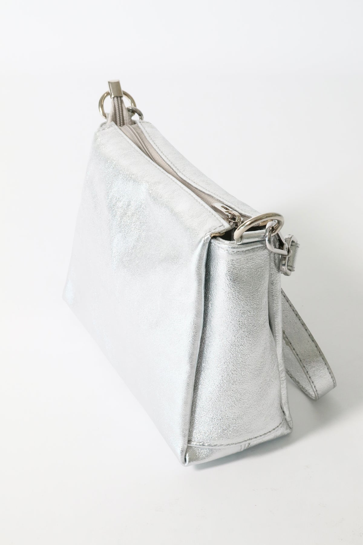 Delilah Handbag in Silver