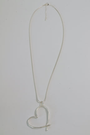 Croia Necklace in Silver