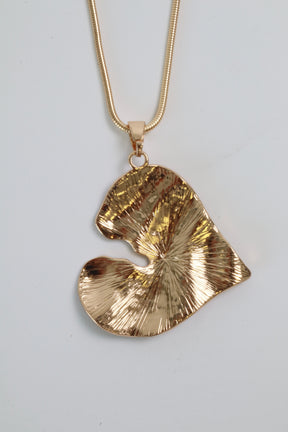 Iris Necklace in Gold