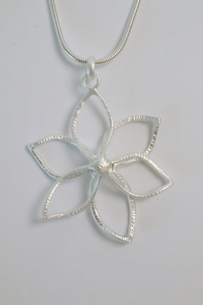 Dahlia Flower Necklace in Silver