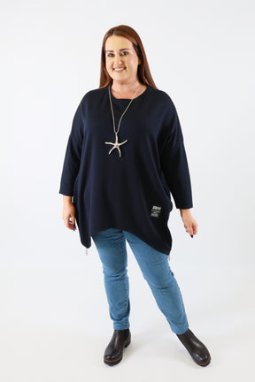 Nyla Blouse in Navy