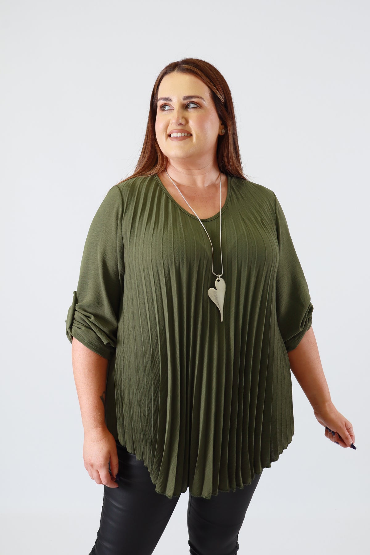 Bonnie Pleated Blouse in Khaki