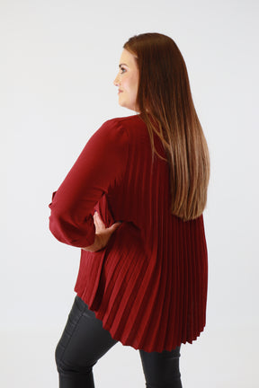 Bonnie Pleated Blouse in Wine