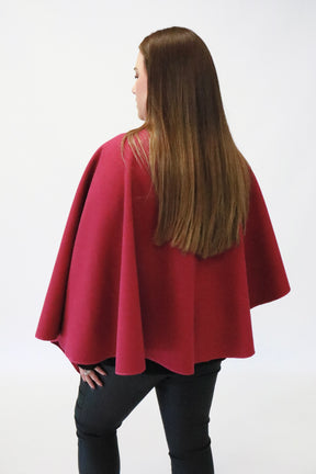 Ally Cape in Magenta