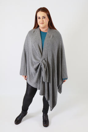 Helena Knitted Cape in Grey