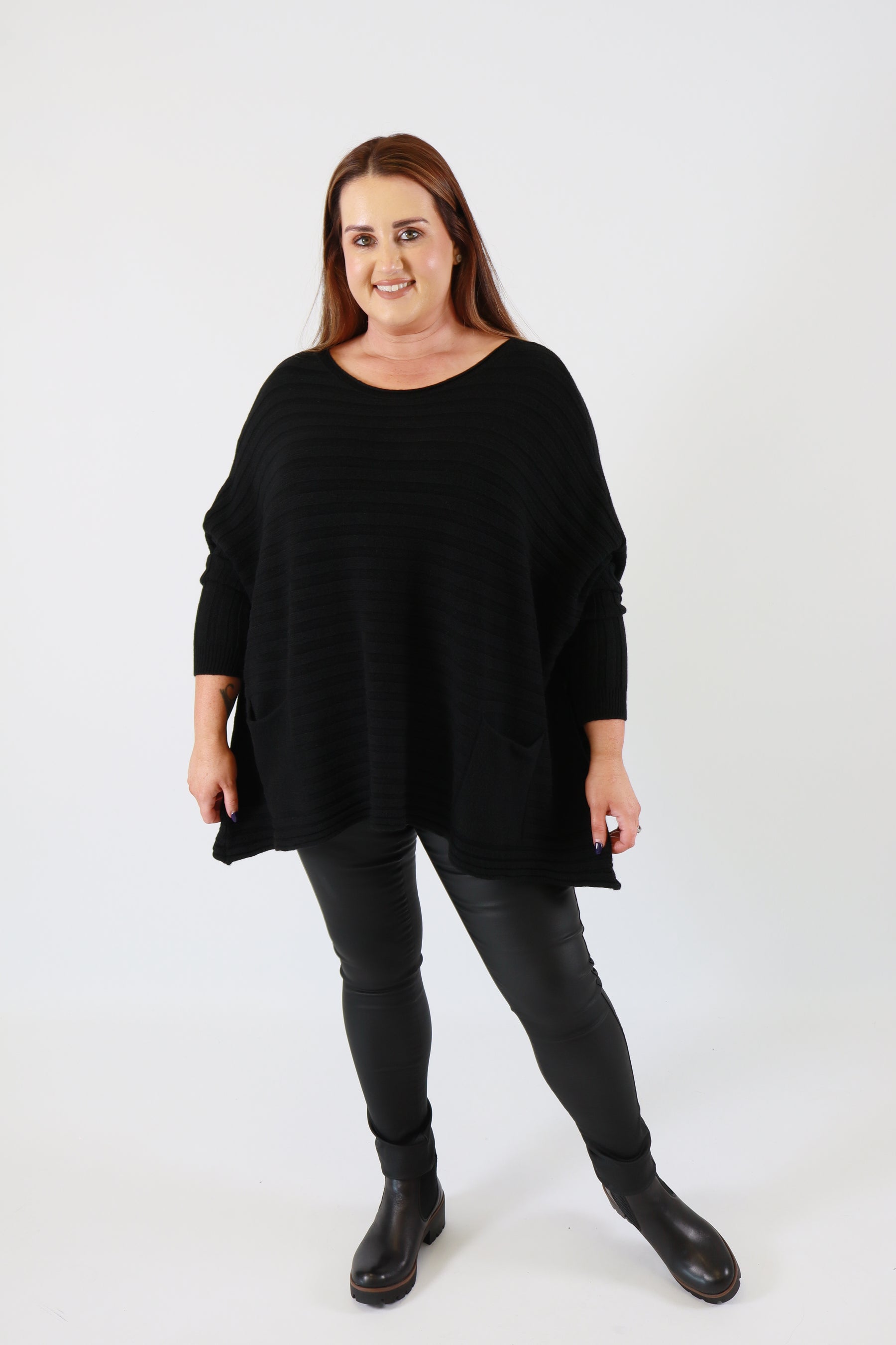 Clara Oversized Knit Jumper in Black