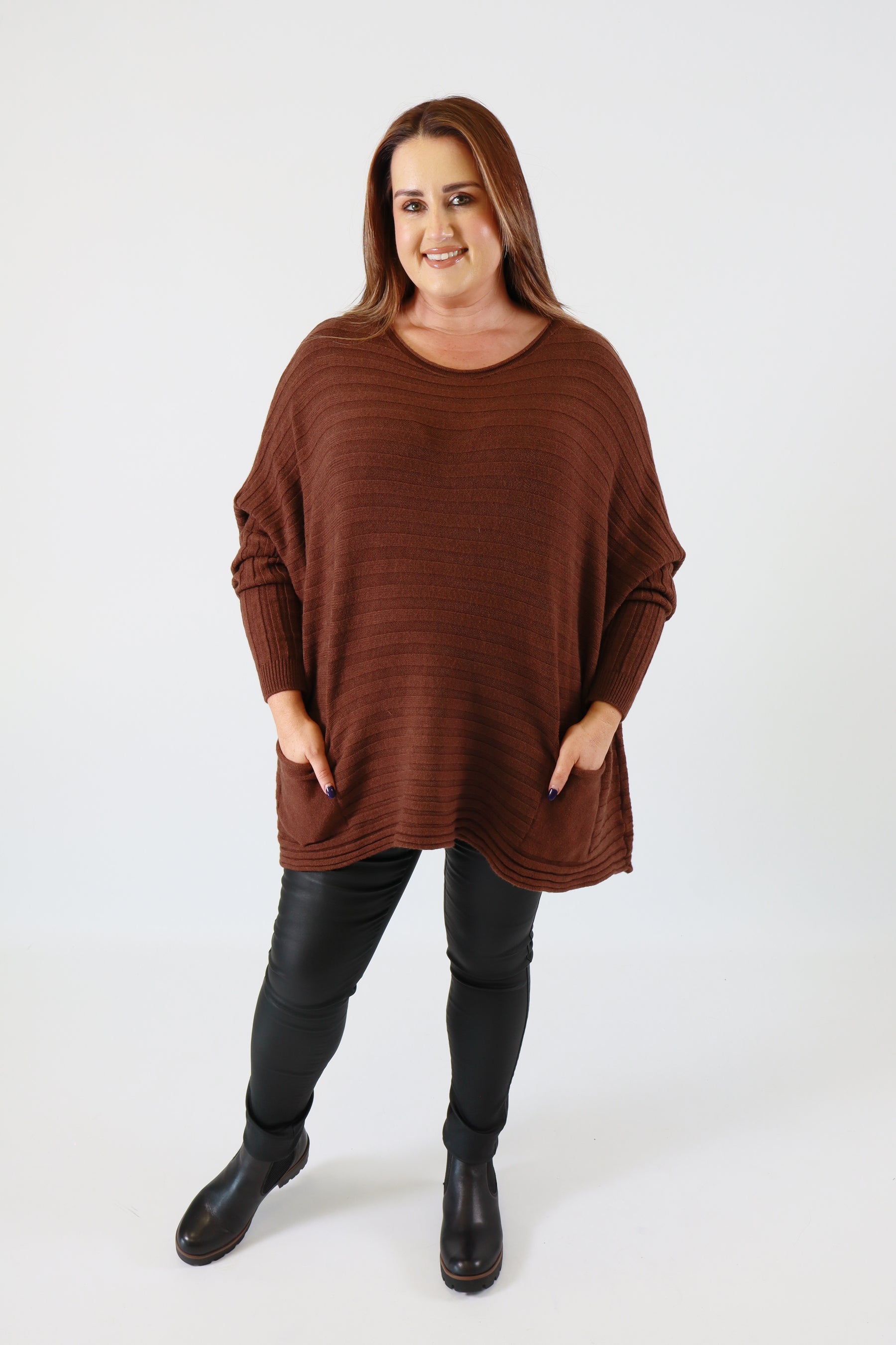 Clara Oversized Knit Jumper in Brown