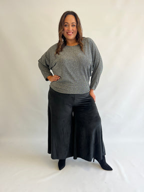 Ari Velvet Culottes in Black