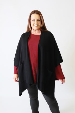 Kaia Open Cape in Black