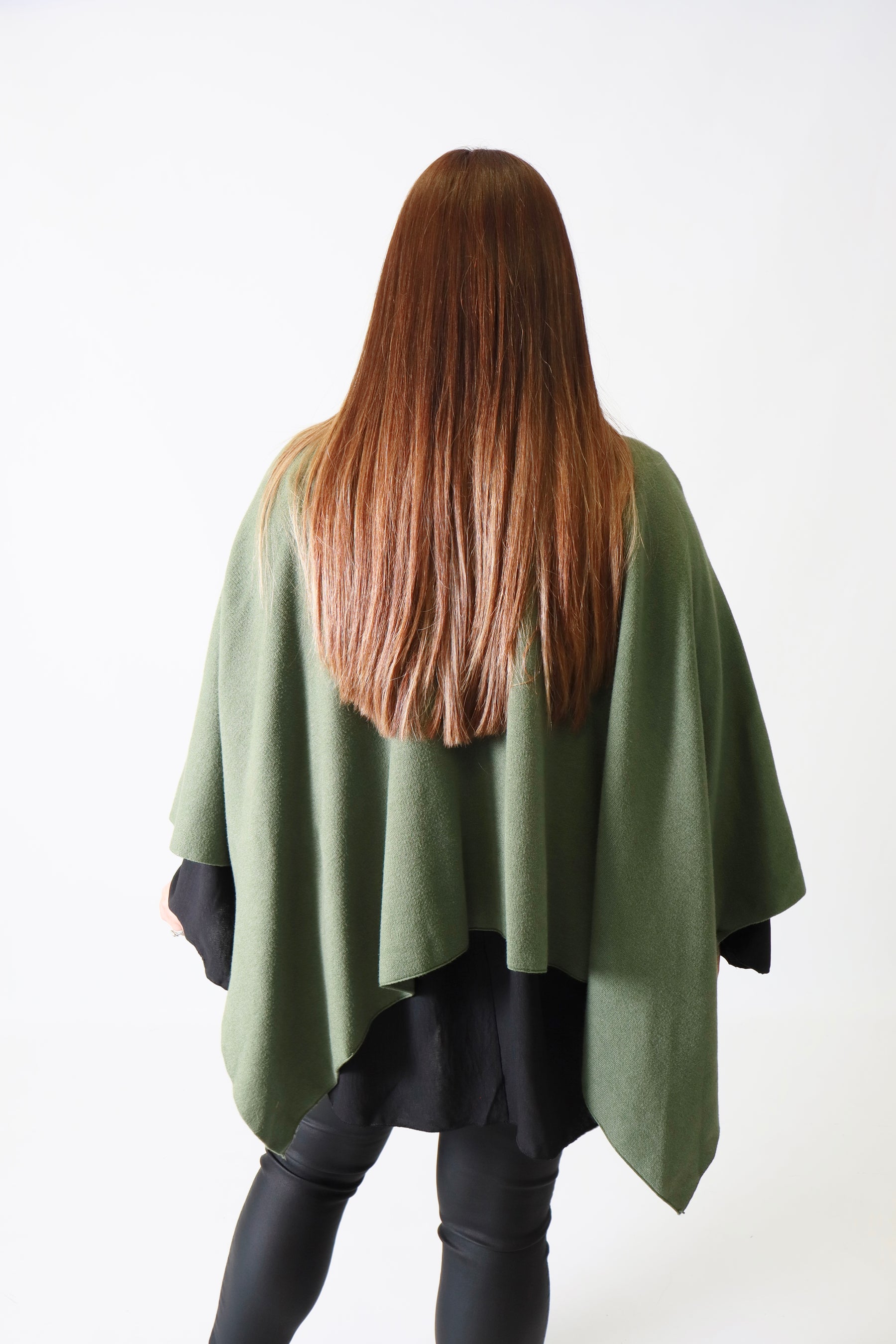 Kaia Open Cape in Khaki