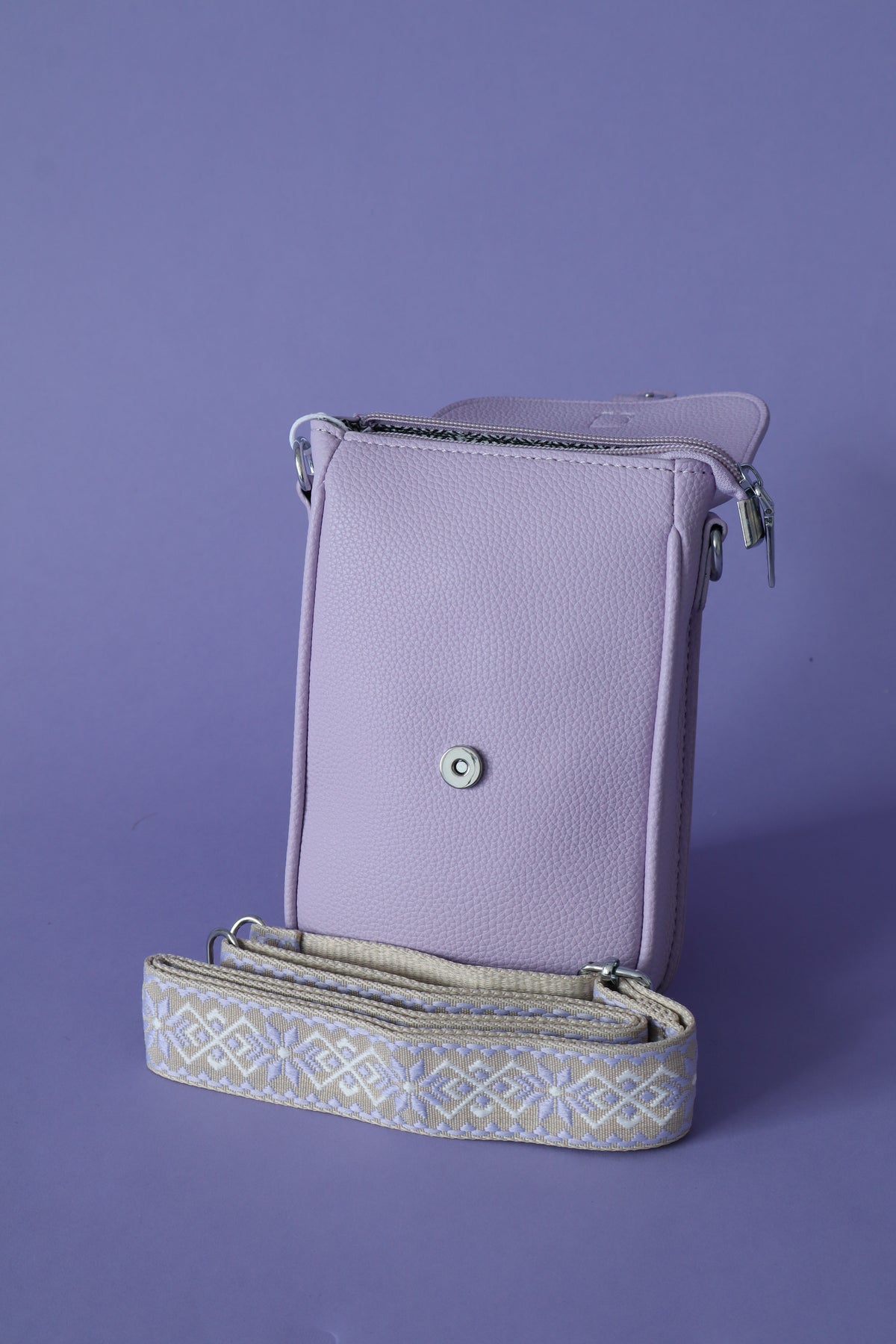 Phoebe Phone Bag in Lilac
