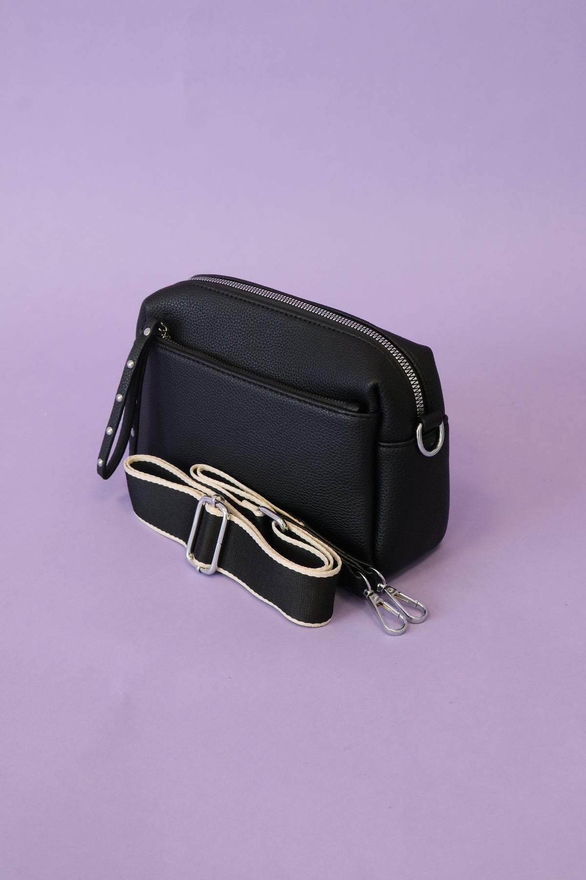 Wren Handbag in Black