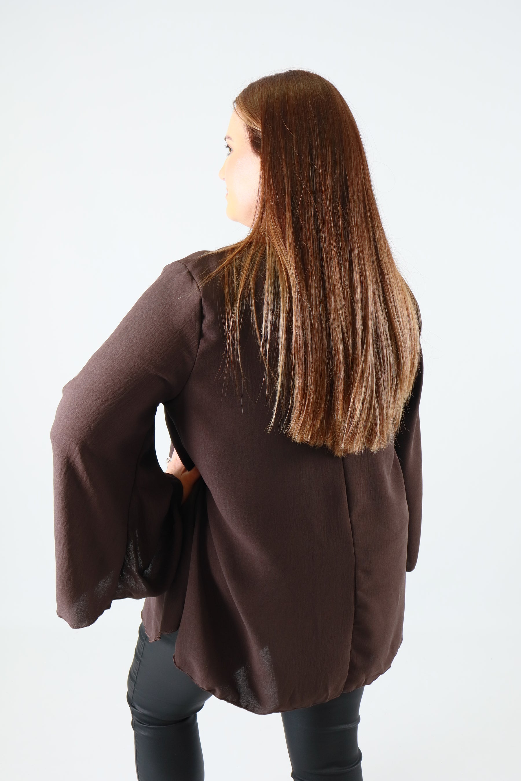 Nyla Blouse in Brown