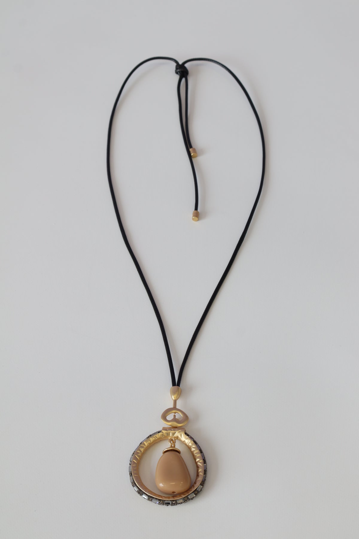 Mina Necklace in Gold