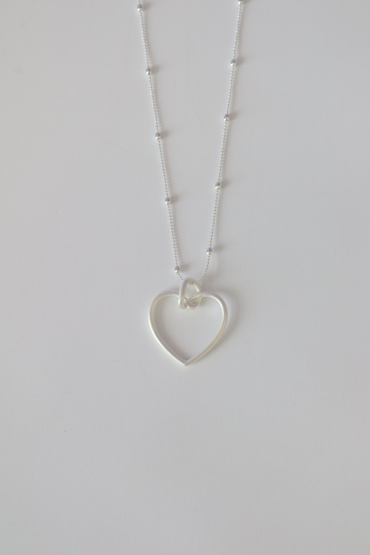 Alma Heart Necklace in Silver