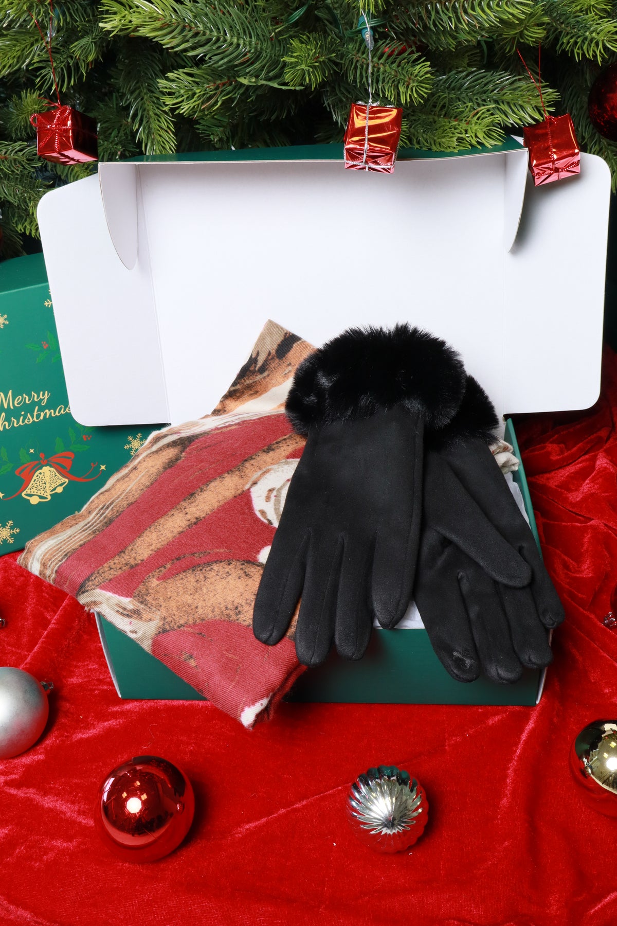 Beth Christmas Gift Box