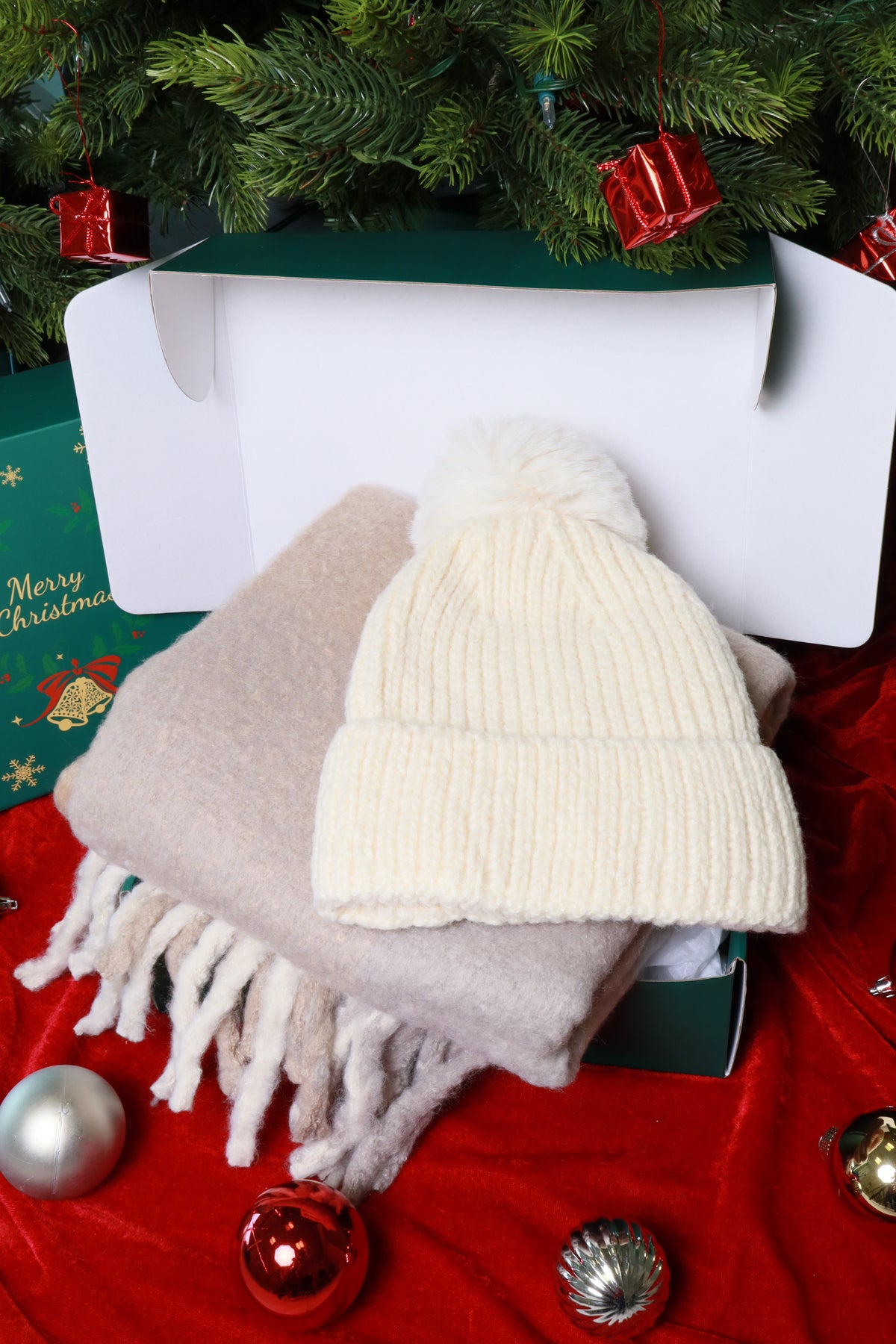 Natalia Christmas Gift Box