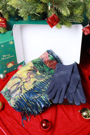 Lucy Christmas Gift Box