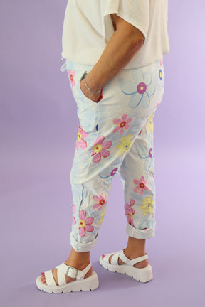 Haven Jogger in Blue Daisies