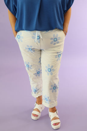 Haven Jogger in Blue Flowers