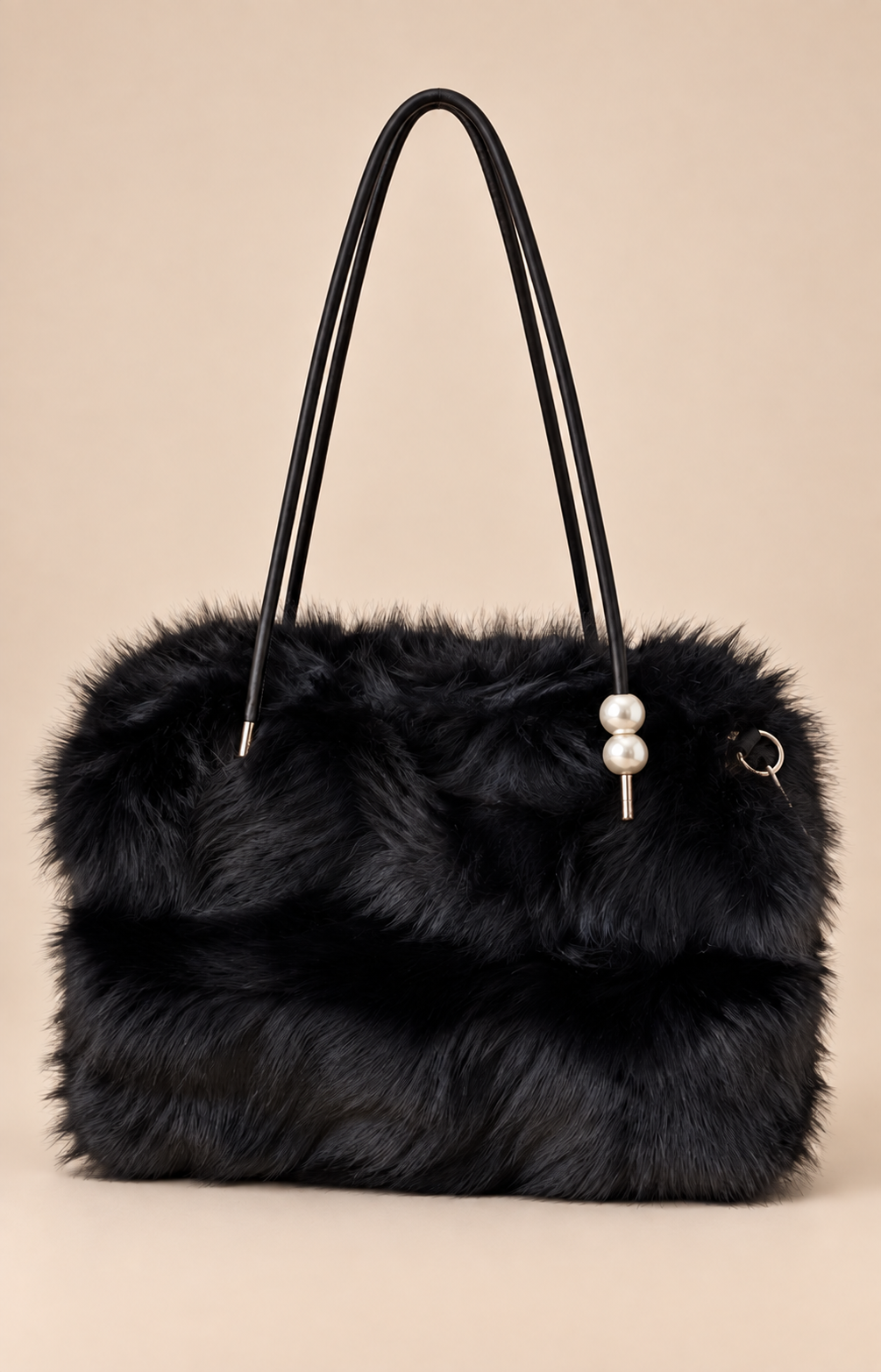 Indie Fur Bag in Black 
