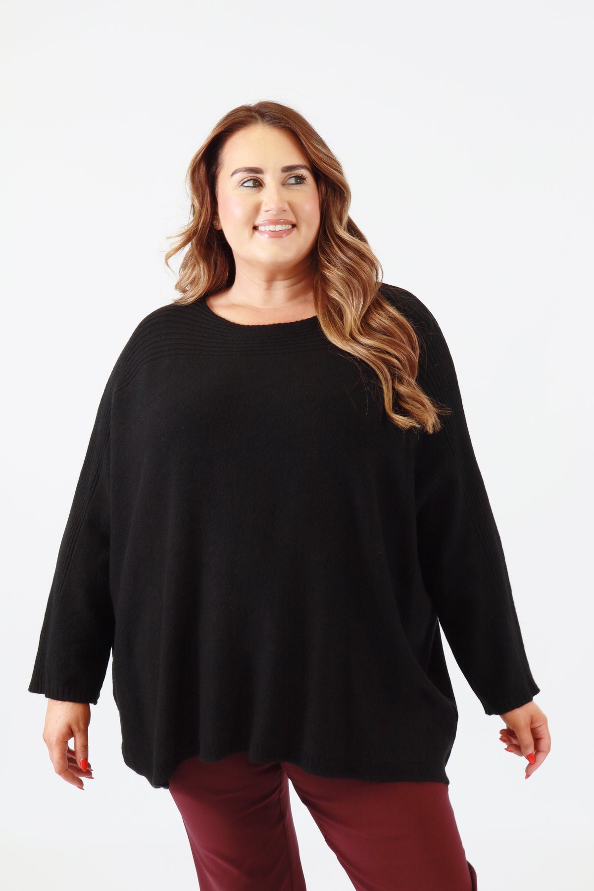 Isabell Oversized Knit Jumper in Black