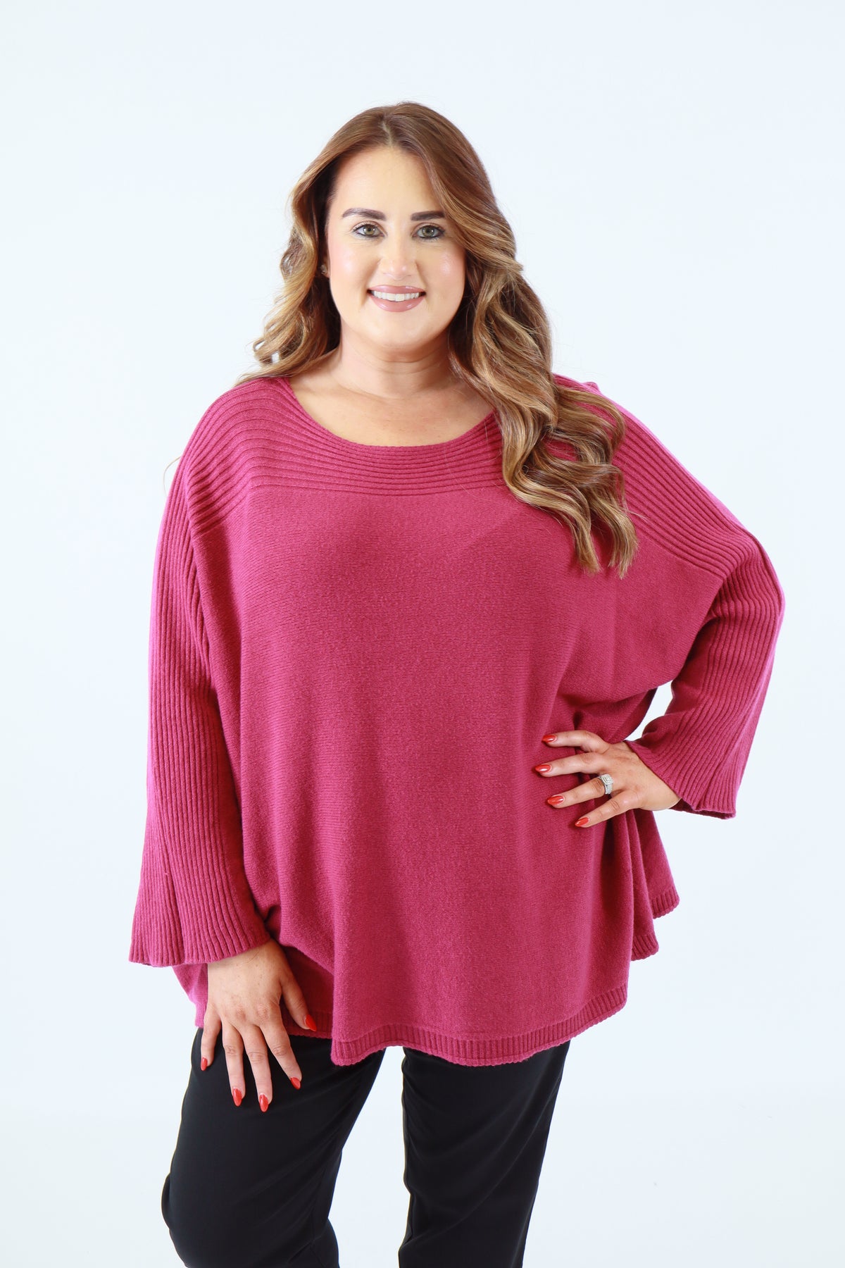 Isabell Oversized Knit Jumper in Magenta