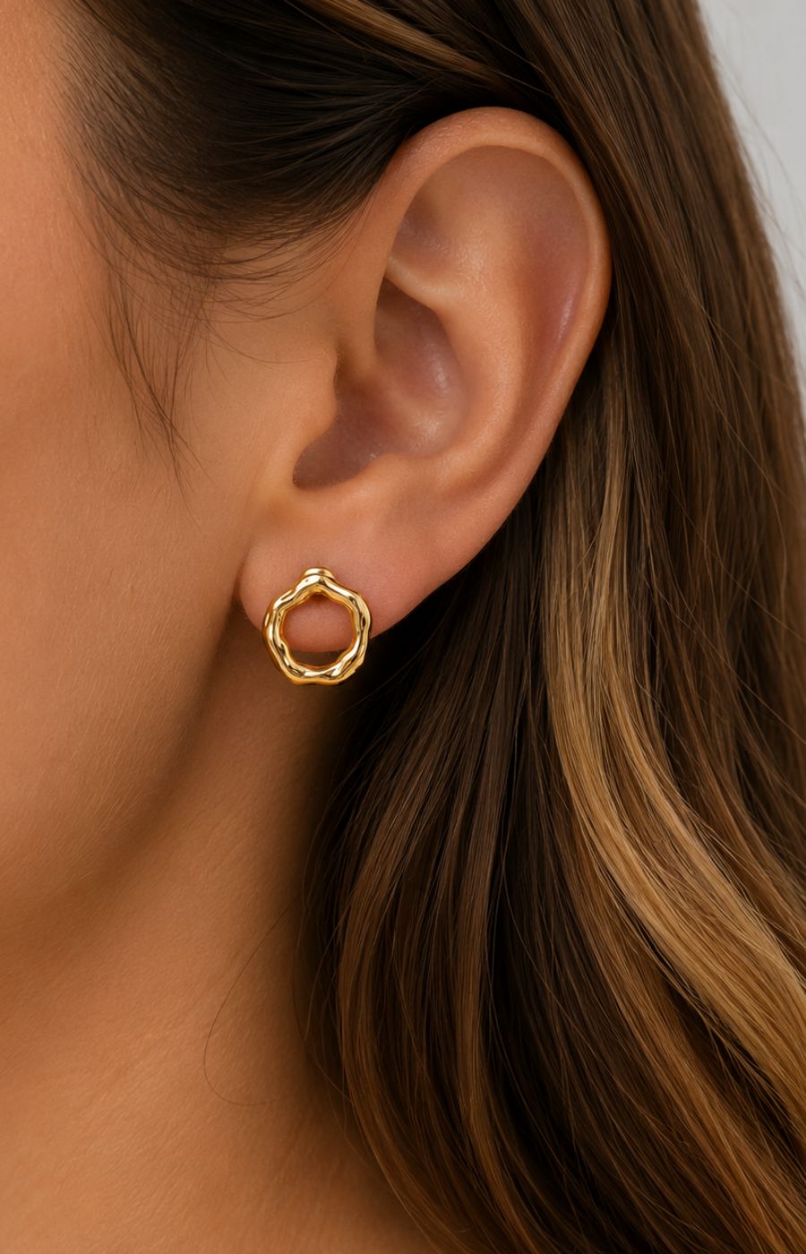 Jenna Earrings in Gold 