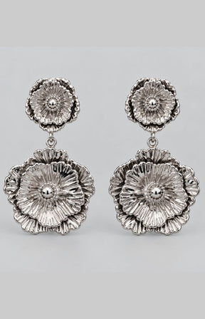 Junia Earrings in Silver 