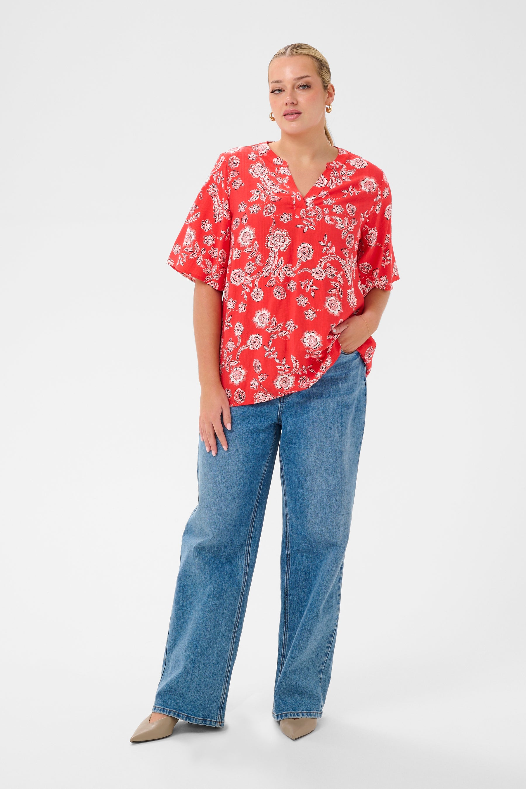 Kaffe Curve Anima Blouse in Red 