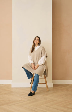 Kaffe Curve Annett Poncho in Beige