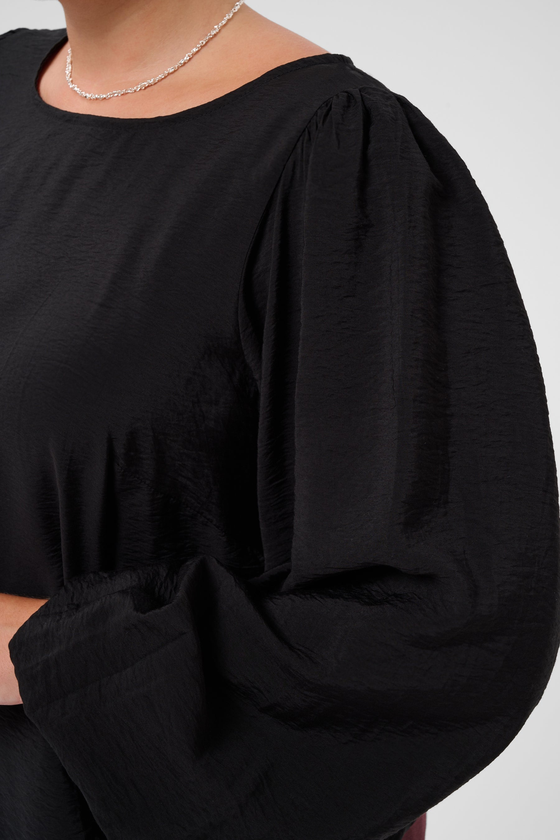Kaffe Curve Gila Blouse in Black 