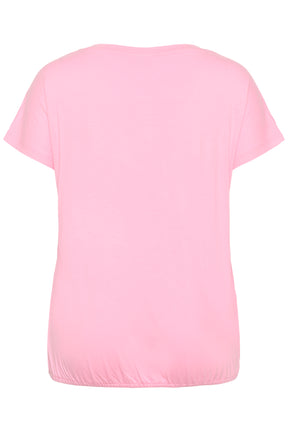 Pink t-shirt with short sleeves and an elasticated hem on a white background