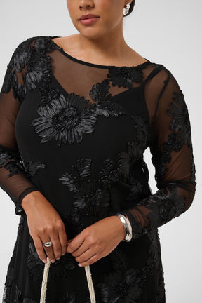 Kaffe Curve Juliana Dress in Black 