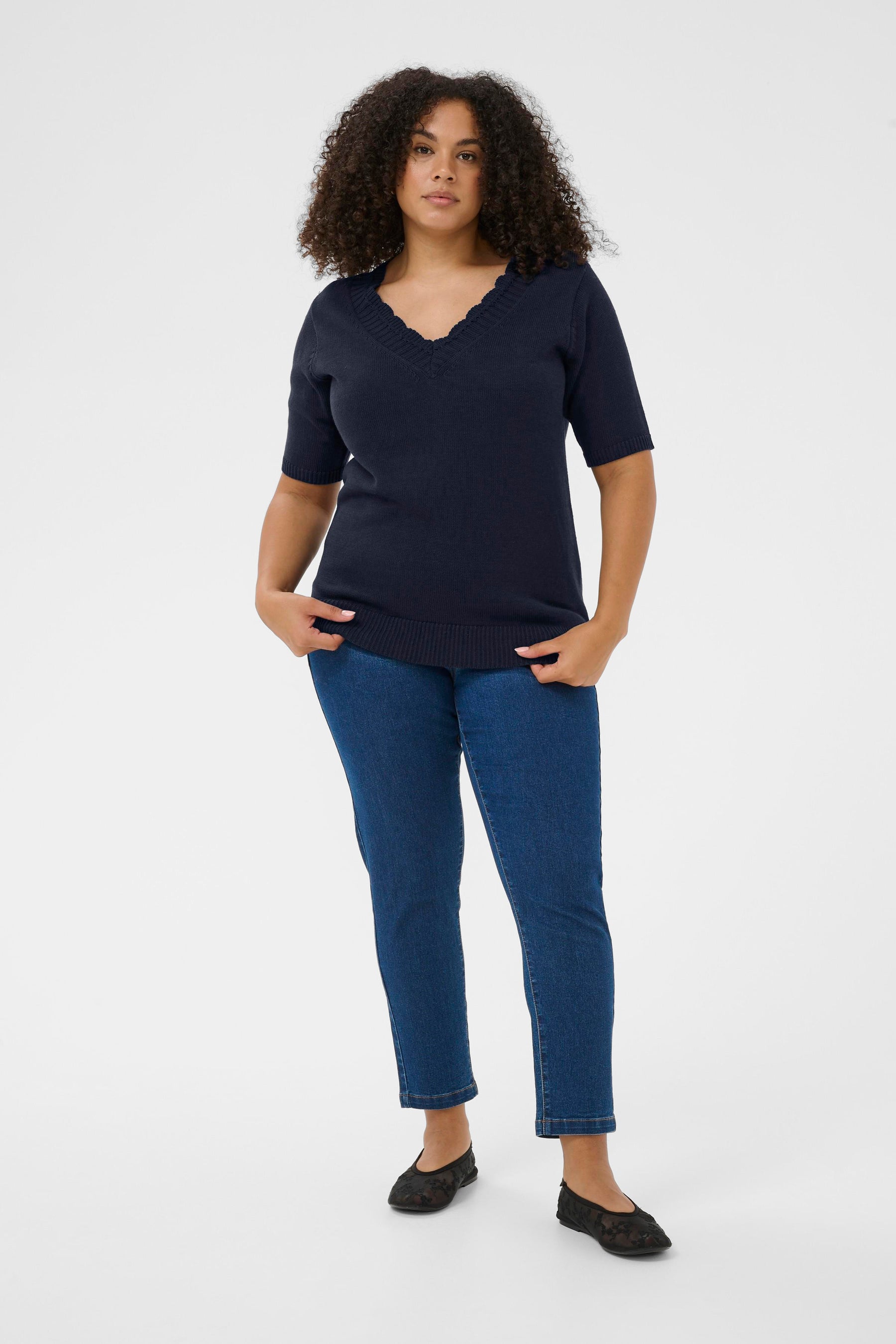 Kaffe Curve Leani Knit Top in Navy 