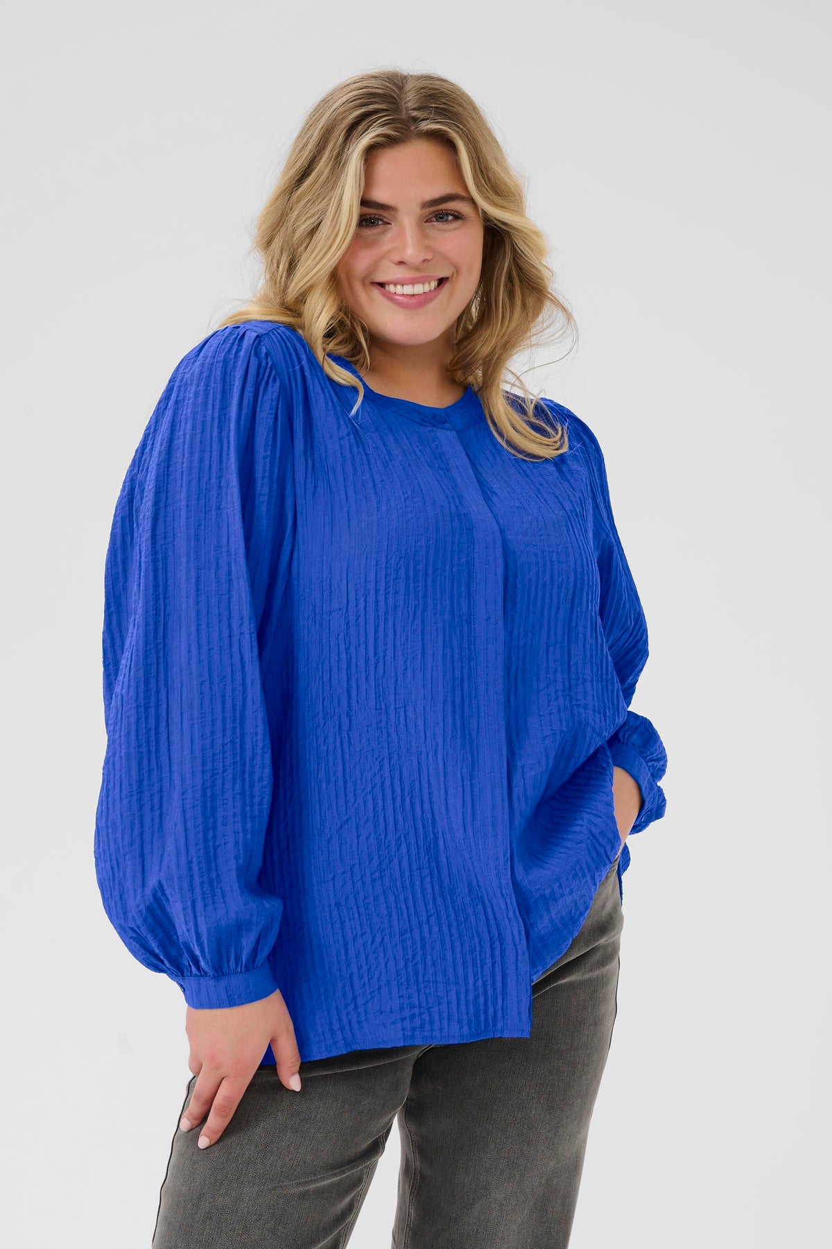 Kaffe Curve Lisana Shirt in Blue