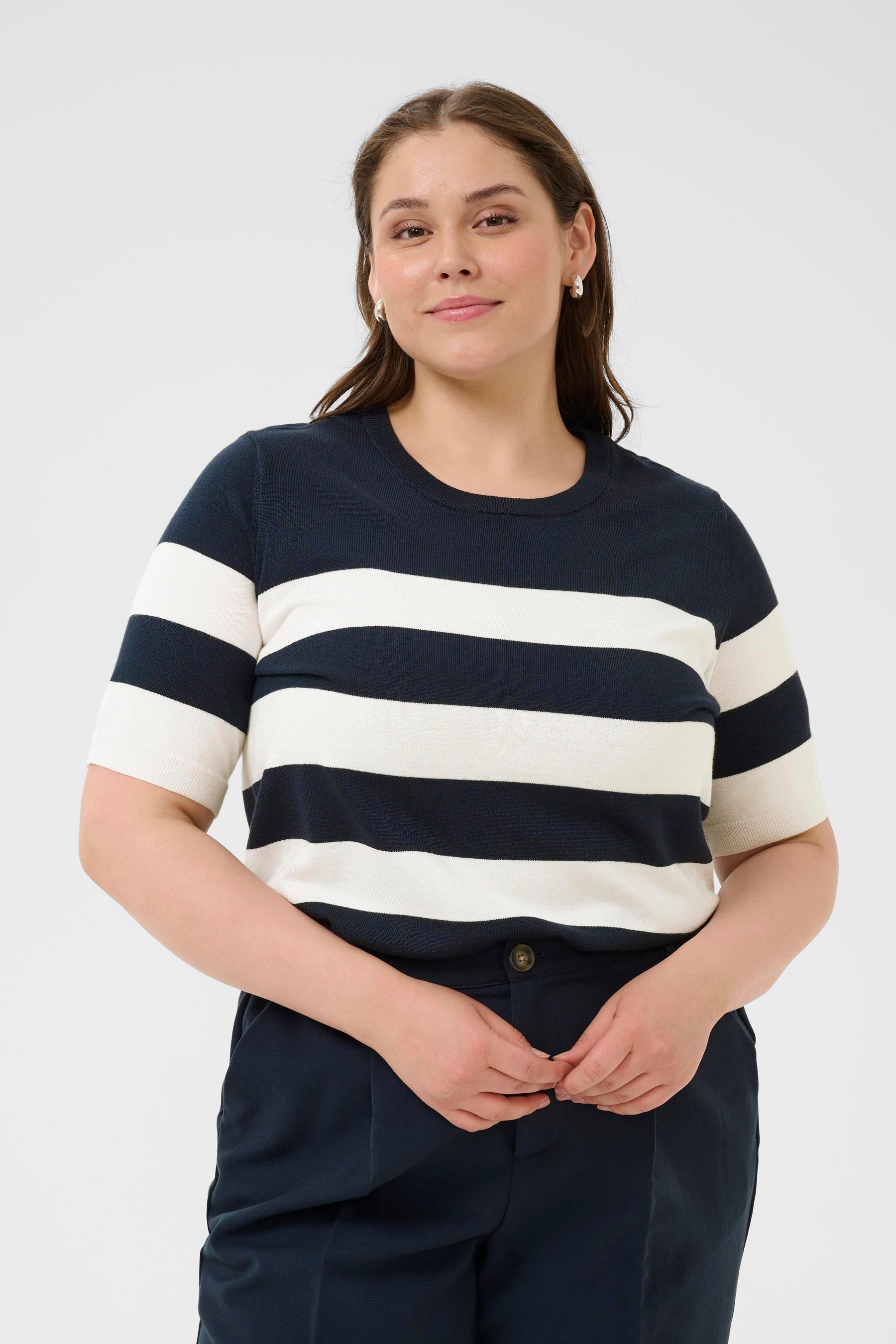 Kaffe Curve Lizzy Knit Top in Midnight Blue