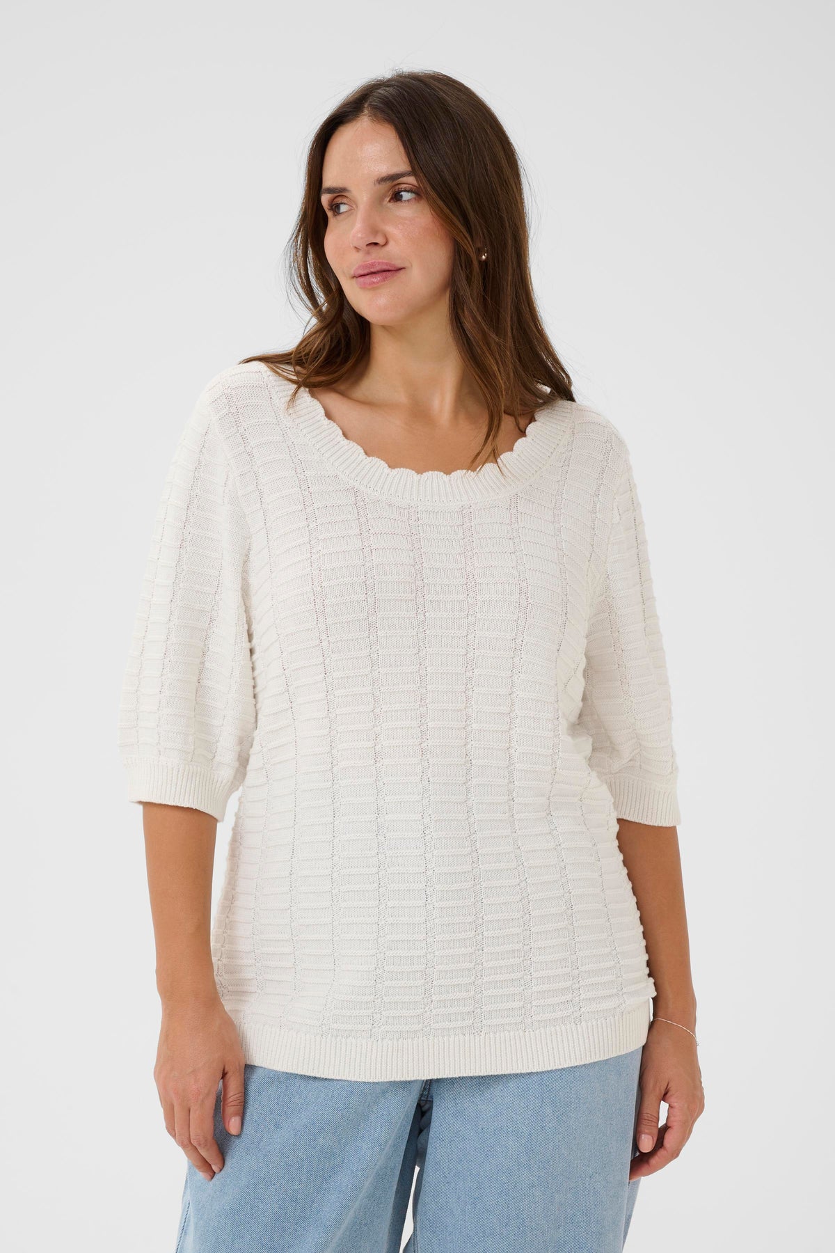 Kaffe Curve Lotia Jumper in White, A knitted top with short sleeves and a scalloped neckline