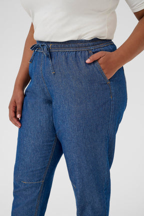 Kaffe Curve Louisa Trousers in Blue