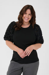 Kaffe Curve Lucinda T-Shirt in Black