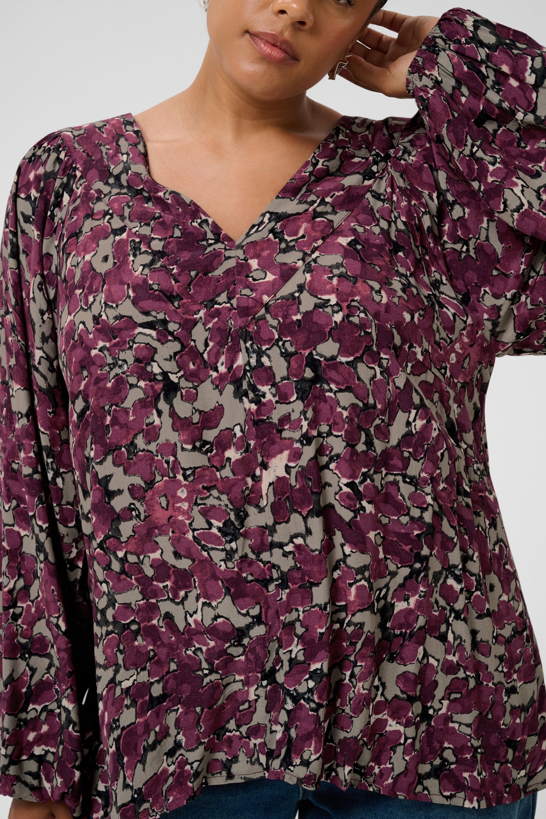 Kaffe Curve Maggie Blouse in Fudge 