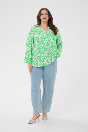 Kaffe Curve Mahlena Blouse in Green 