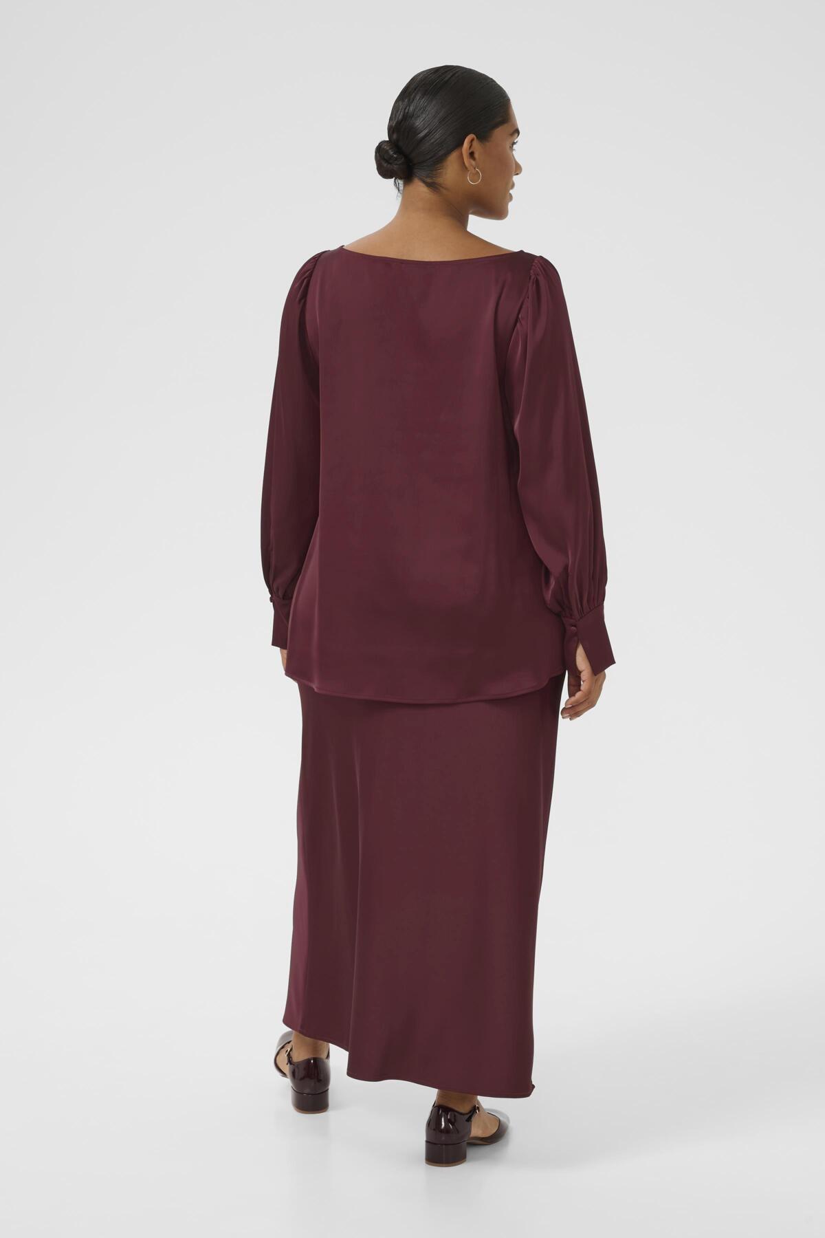 Kaffe Curve Malorie Blouse in Wine