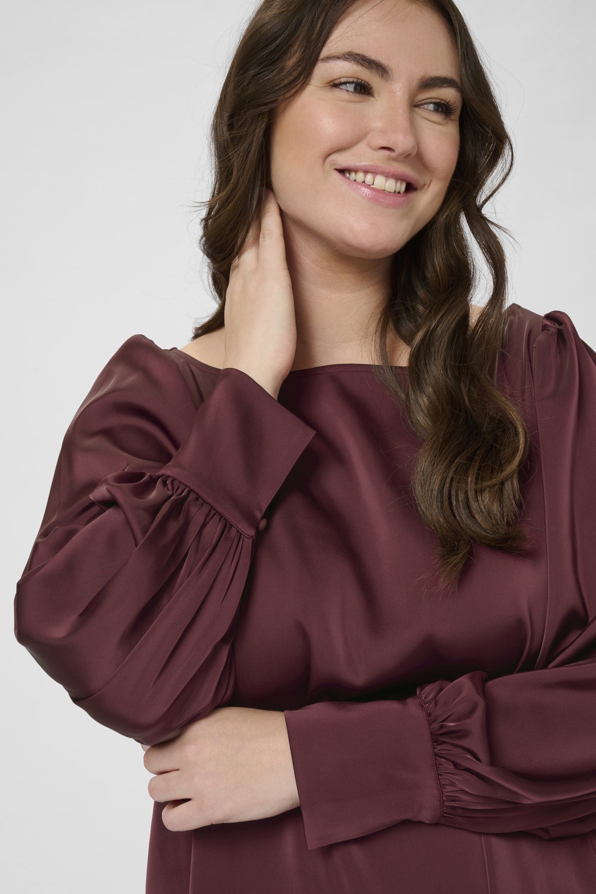 Kaffe Curve Malorie Blouse in Wine