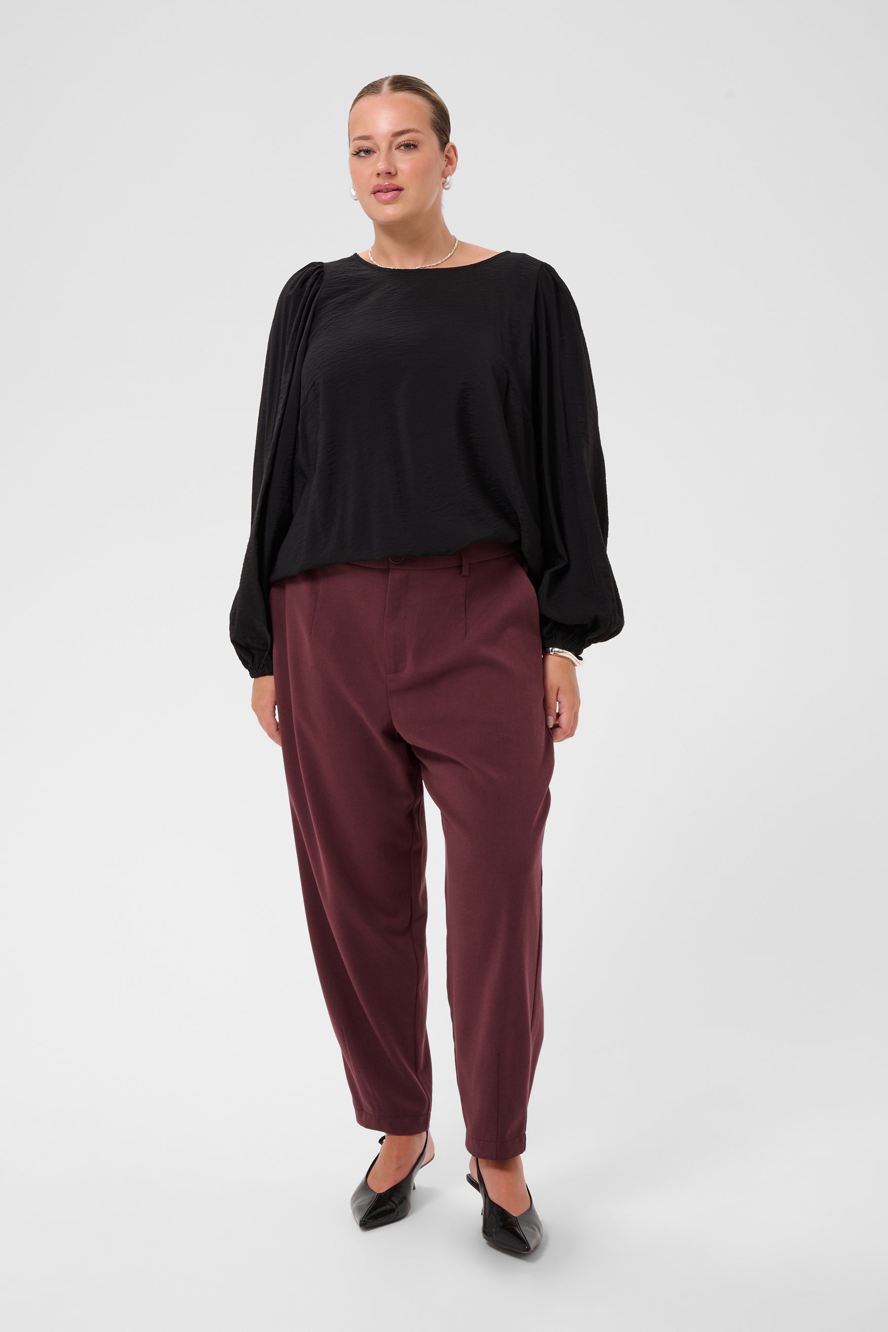 Kaffe Curve Merla Trousers in Fudge 