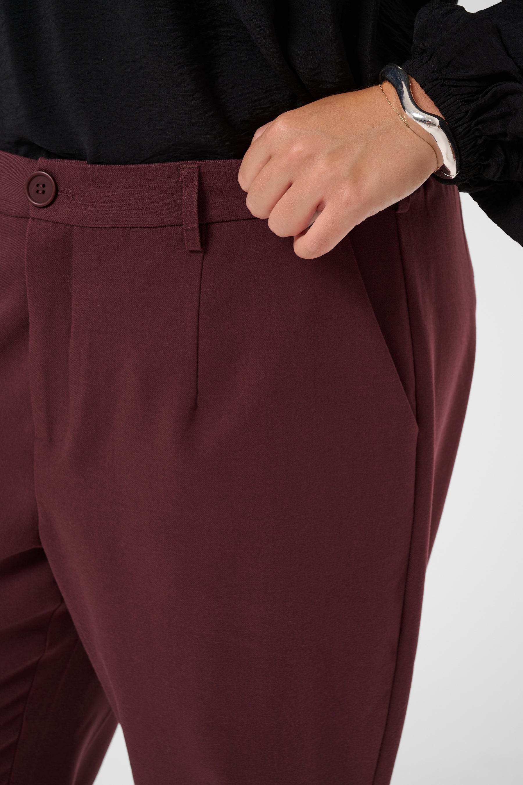 Kaffe Curve Merla Trousers in Fudge 